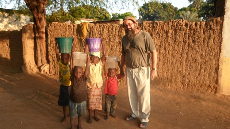 Buduj z nami studnie w Czadzie