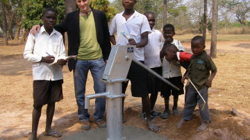 Budowa studni w Zambii
